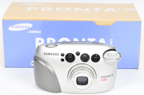 Nuovissima fotocamera compatta